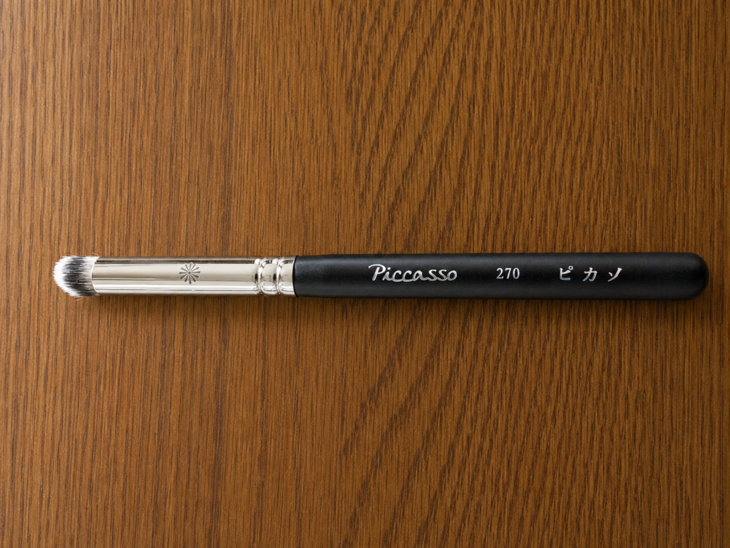 PICCASSO コンシーラーブラシ270